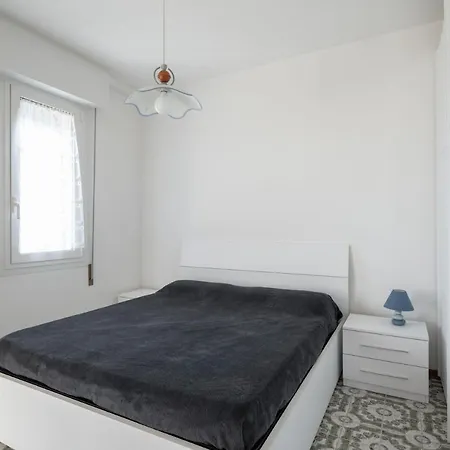 Playa Grande 504 - Immobiliare Living 아파트 *